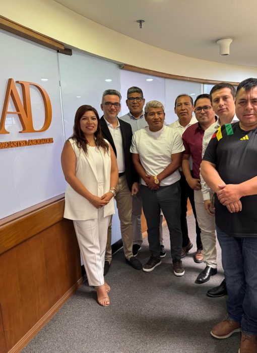 imgi_248_Grupo-completo-scaled